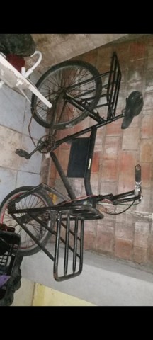 Bicicleta cargueira 