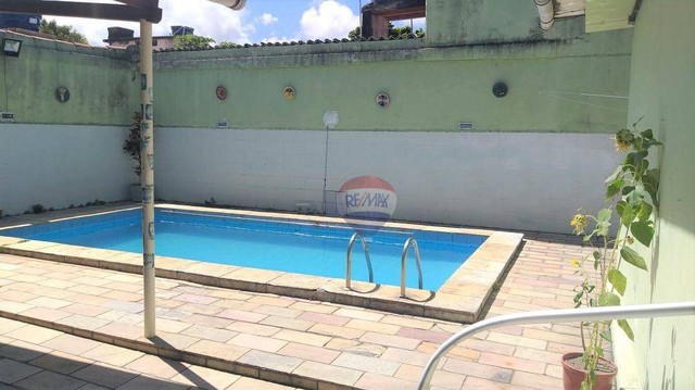 Casa com 5 dormitórios à venda, 246 m² por R$ 829.000,00 - Hipódromo - Recife/PE