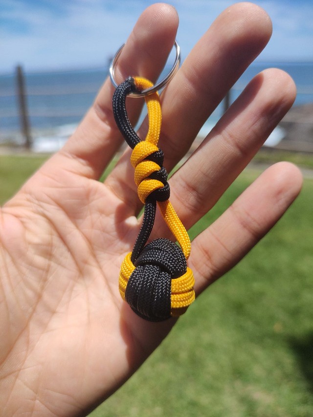 Chaveiro de Bolinha Monkey's Fist corda Paracord 550 Artesanal e Customizável em Cores 60 - Foto 5