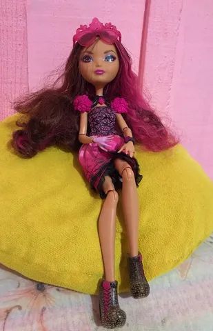 Boneca Ever After High Cobertas De Doce Cedar Wood -Mattel em