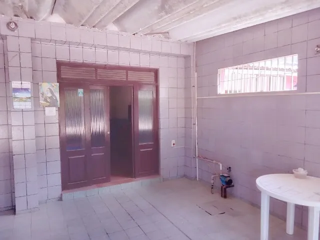 Casa com ponto comercial no Imbiribeira