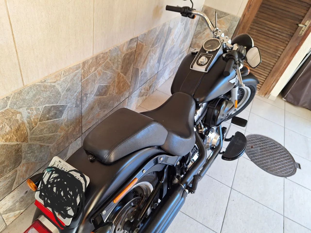 Harley Davidson FAT Boy Special troco e financio aceito carro ou moto maior ou menor  - Foto 5