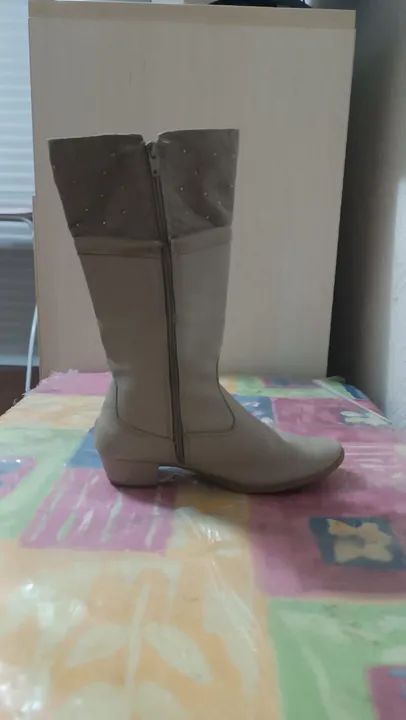 Bota Feminina Bege - Foto 3