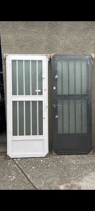 Iron door64363605014017123