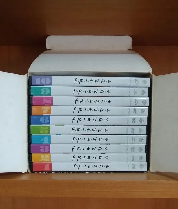 Caixa de DVD da série FRIENDS com as 10 temporadas completas - Foto 2