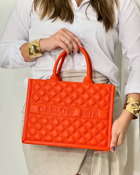 Duas bolsas femininas, branca, novas - Foto 3