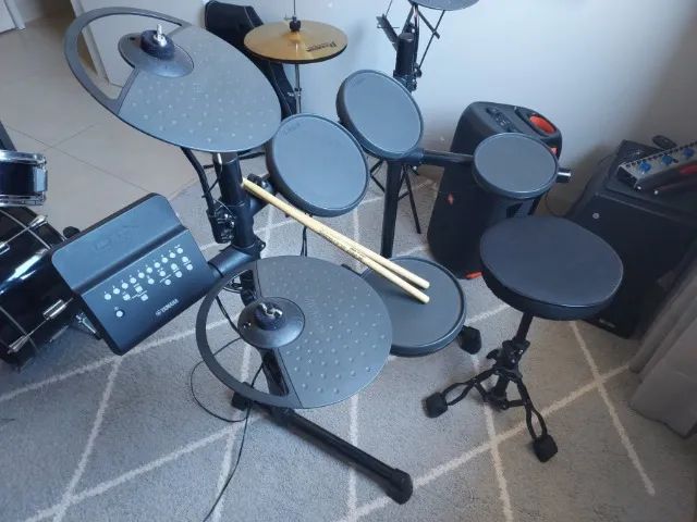 Bateria Eletrônica Yamaha DTX400 - Foto 2