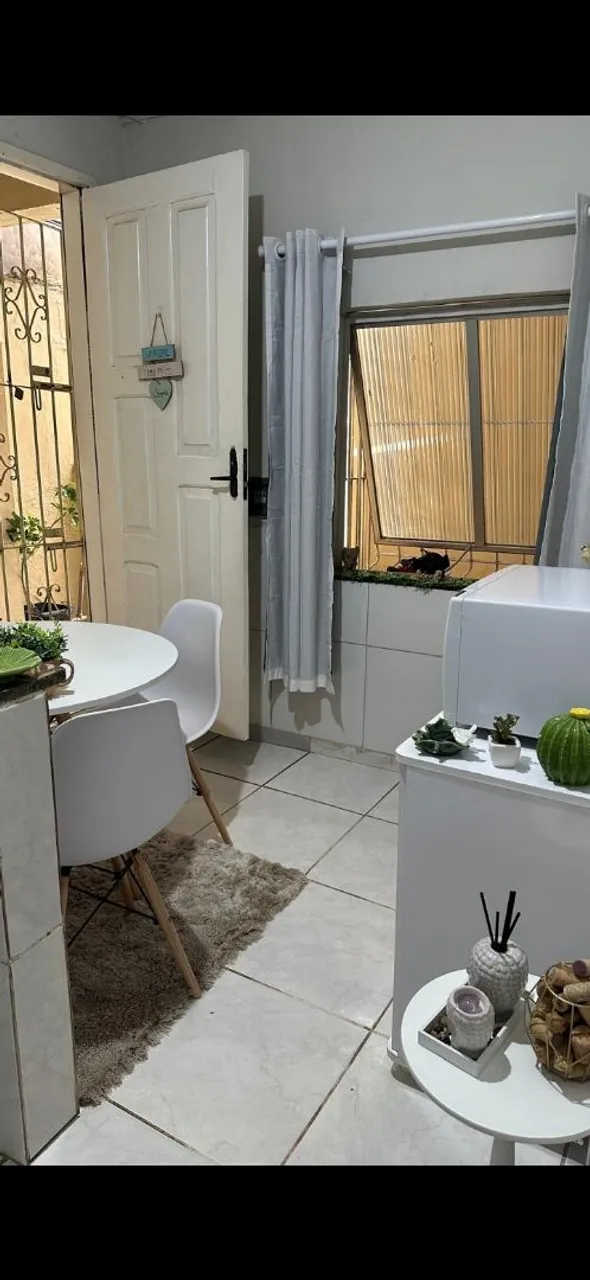 Kitnet / apto 35m2 SEM MOBILIA - Umarizal
