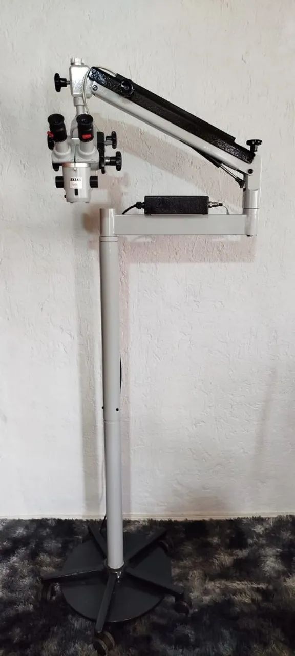 Microscópio Zeiss OPMI 1  - Foto 2