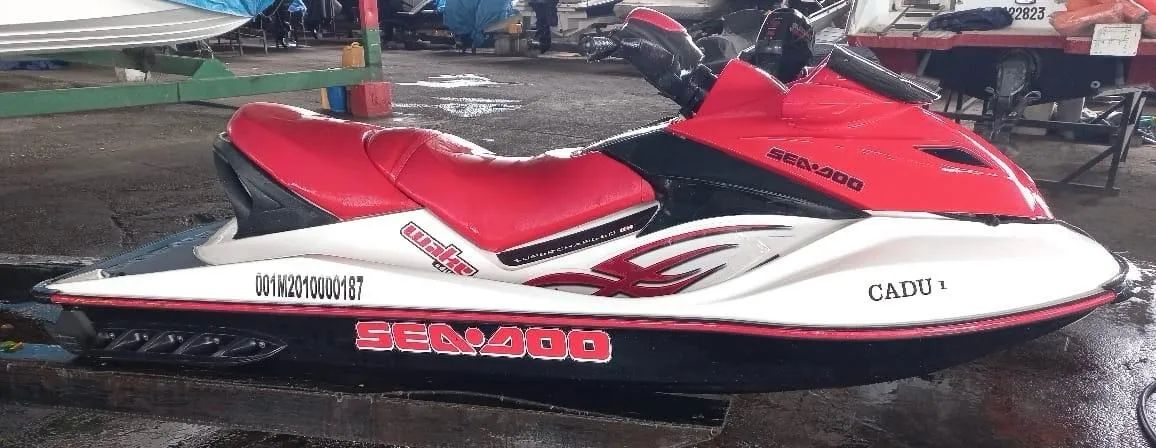 Explore a emoção da água com esta incrível moto aquática Seadoo! Desfrute de momentos ines - Foto 6