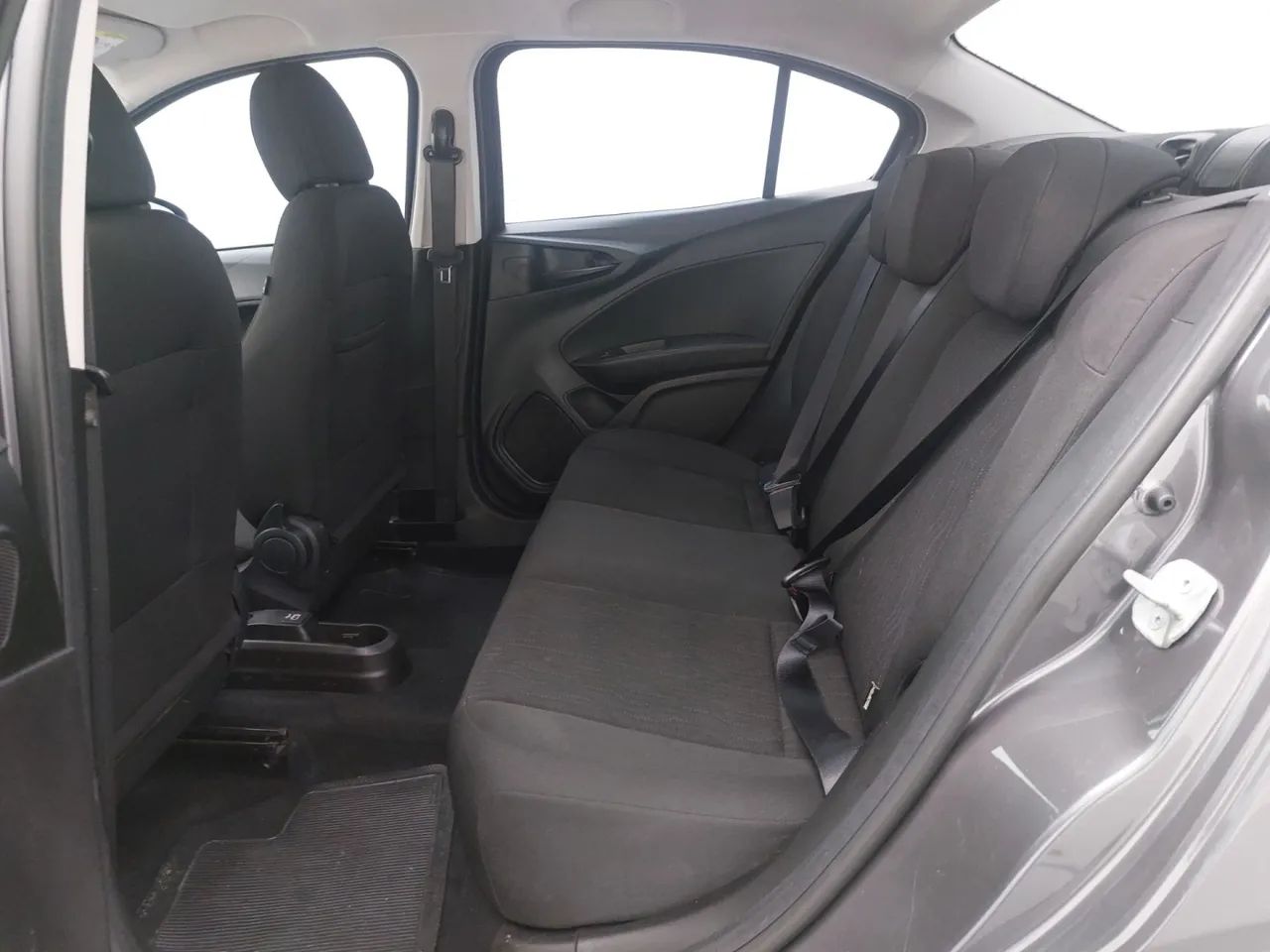 Fiat Cronos 1.0 6V Flex, foto 17 de 18