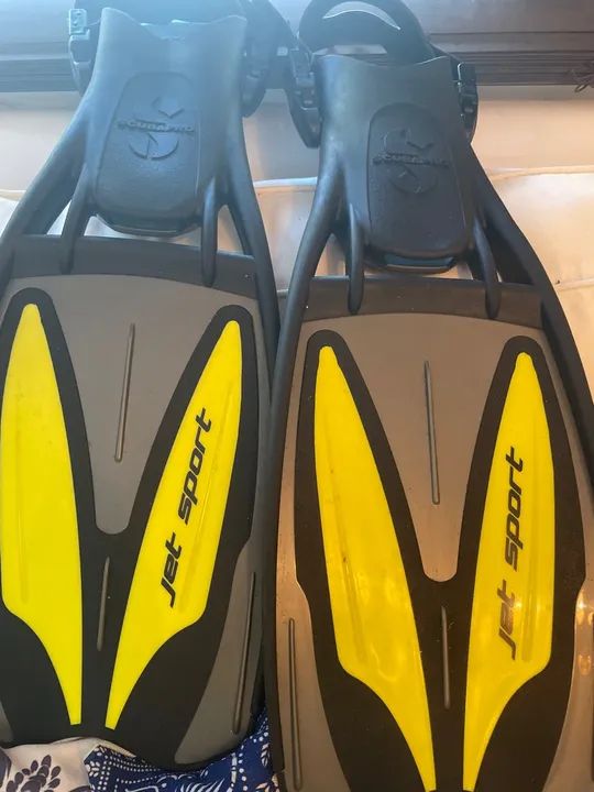 Nadadeiras Scupabro, sinalizador e cinto de mergulho - Foto 4