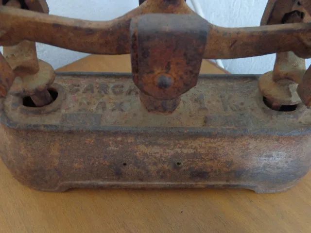 balança antiga em ferro fundido 1 kilo barzon - Foto 4