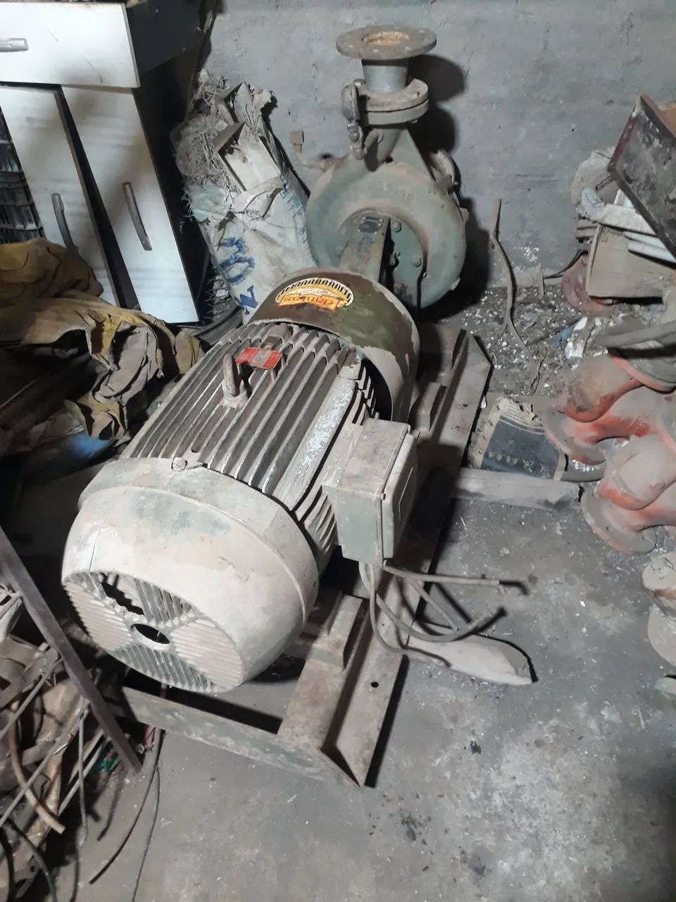 Motor com bomba 40 cv