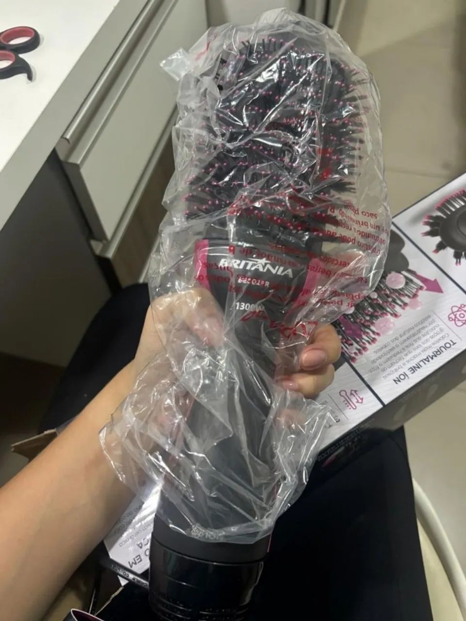 Escova Secadora Britânia 1300w - 4 em 1 Profissional - Foto 2