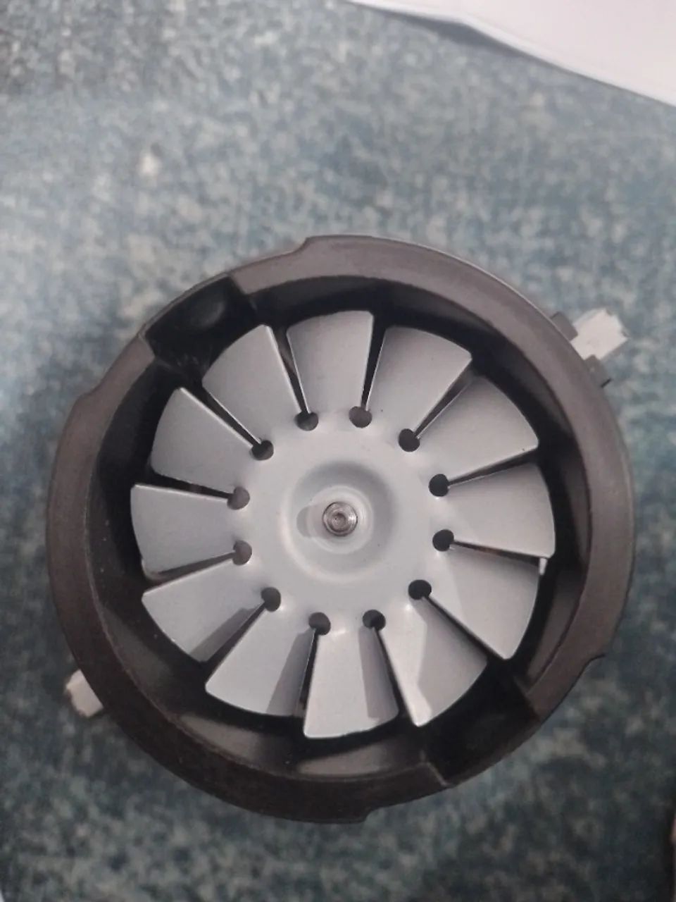 Motor Electrolux Bps1s 220v - novo  - Foto 4