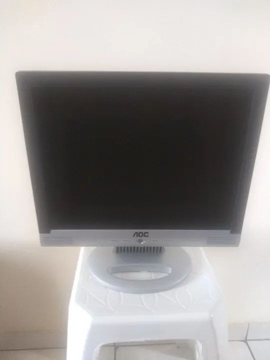 Monitor AOC LM 522 - 15 polegadas