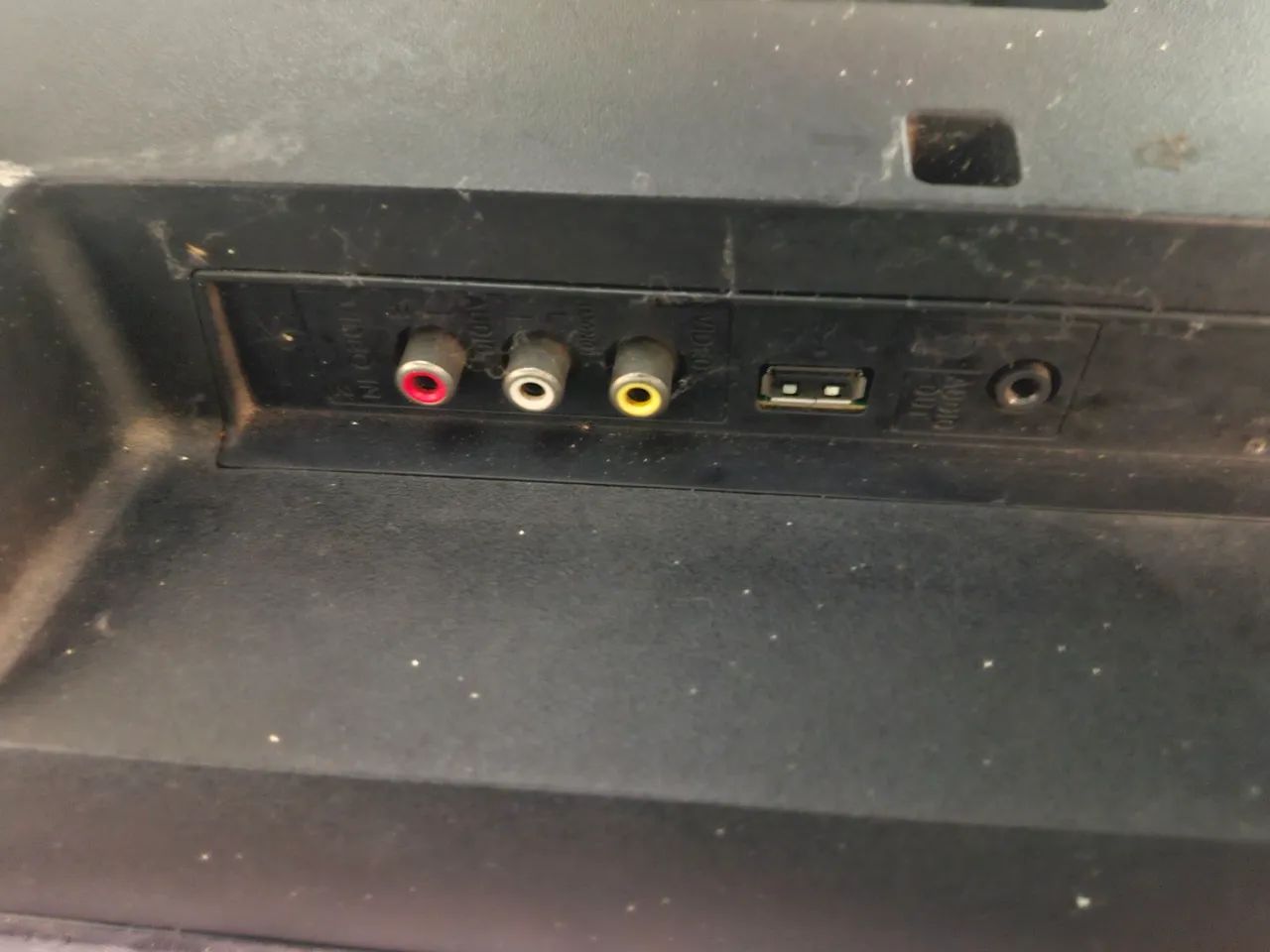 Vende-se TV Sony Bravia 40 polegadas - Foto 4