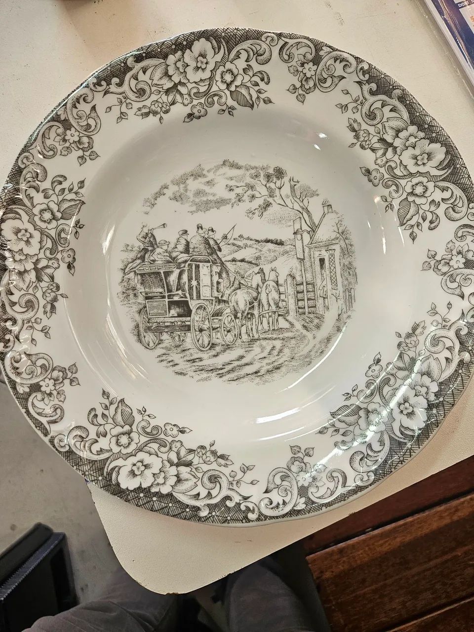 Prato em porcelana Schimidt