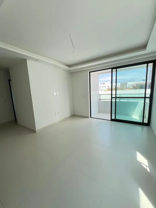 Apartamento tres quartos no melhor dos bancarios. RR
