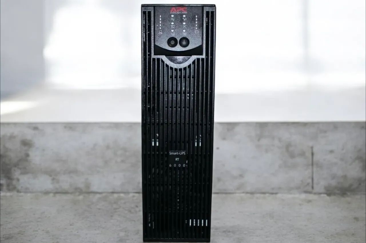 Nobreak apc de de 6 kva  - Foto 2