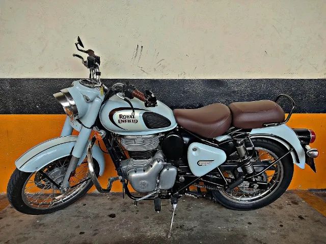 Royal Enfield Classic 350 ABS 2023, Impecável, fan bros fazer twister 150 160 300 cb xre - Foto 3
