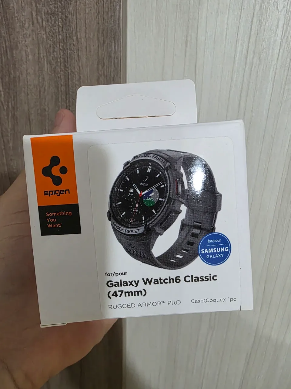 Capa Spigen Rugged Armor Pro Galaxy Watch 6 Classic 47mm