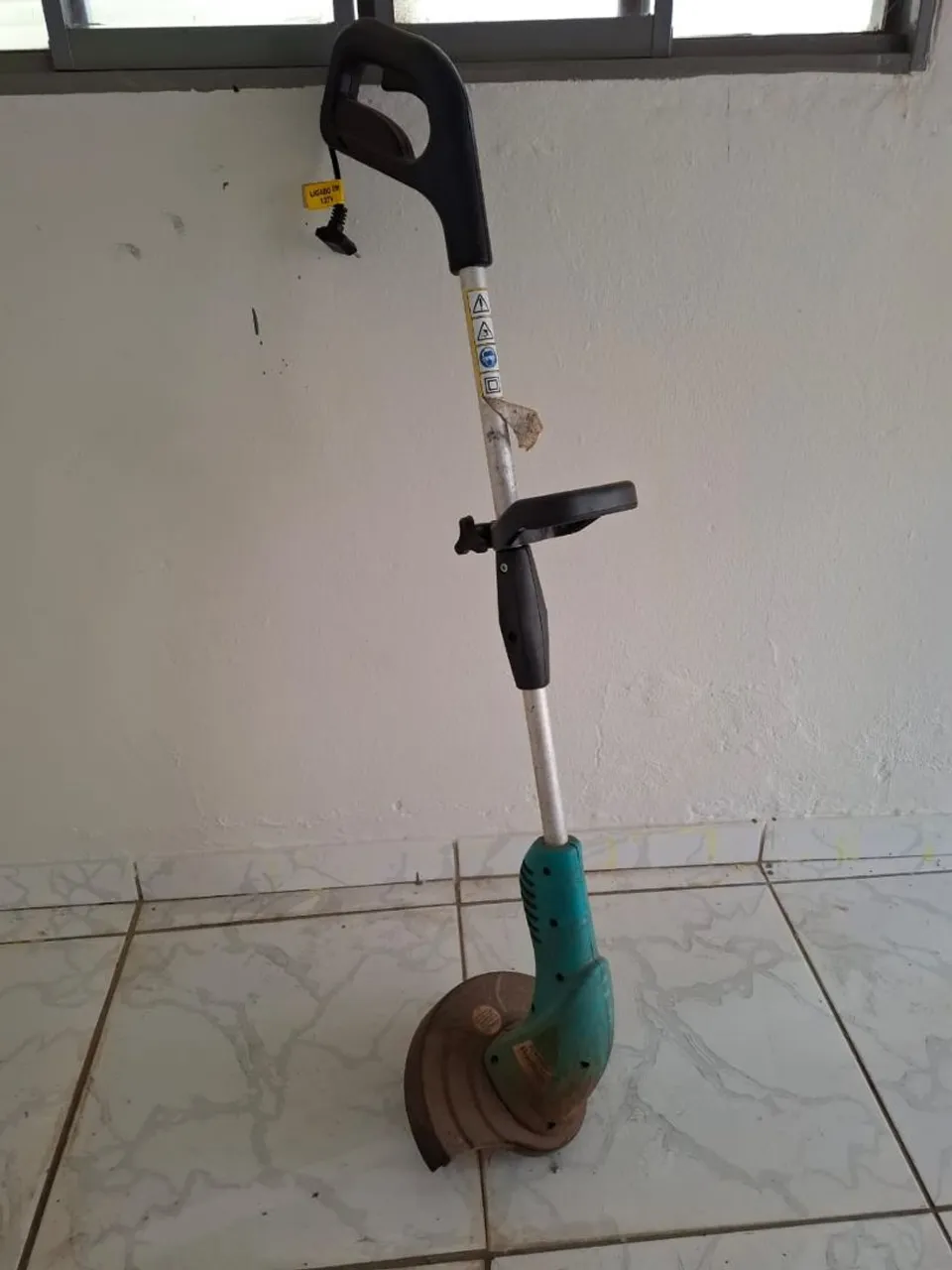 Roçadeira Elétrica para Jardim