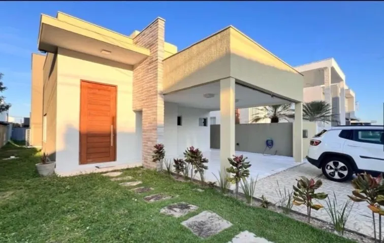 Casa Green Club - 3 quartos (2 suítes, sendo 1 master com closet) Condomínio e IPTU