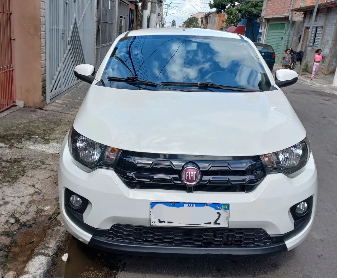 Vendi Fiat mobi 