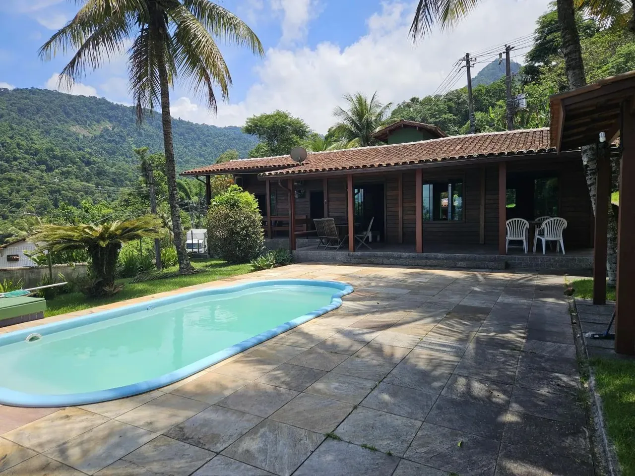 Casa para Locação em Angra dos Reis, Portogalo, 3 dormitórios, 2 suítes, 3 banheiros, 6 va
