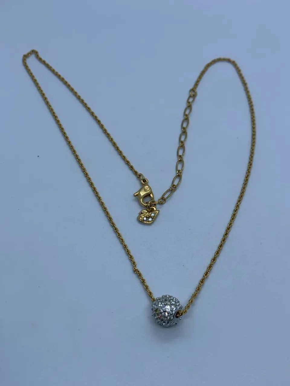 swarovski colar dourado pingente de esfera com cristais - Foto 4