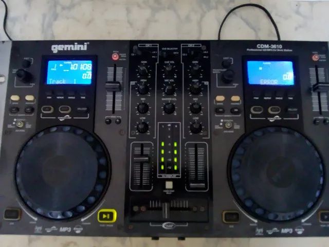 Mix Gemini Cdm 3610 Mp3 Cd Duplo Com Defeito - Foto 2