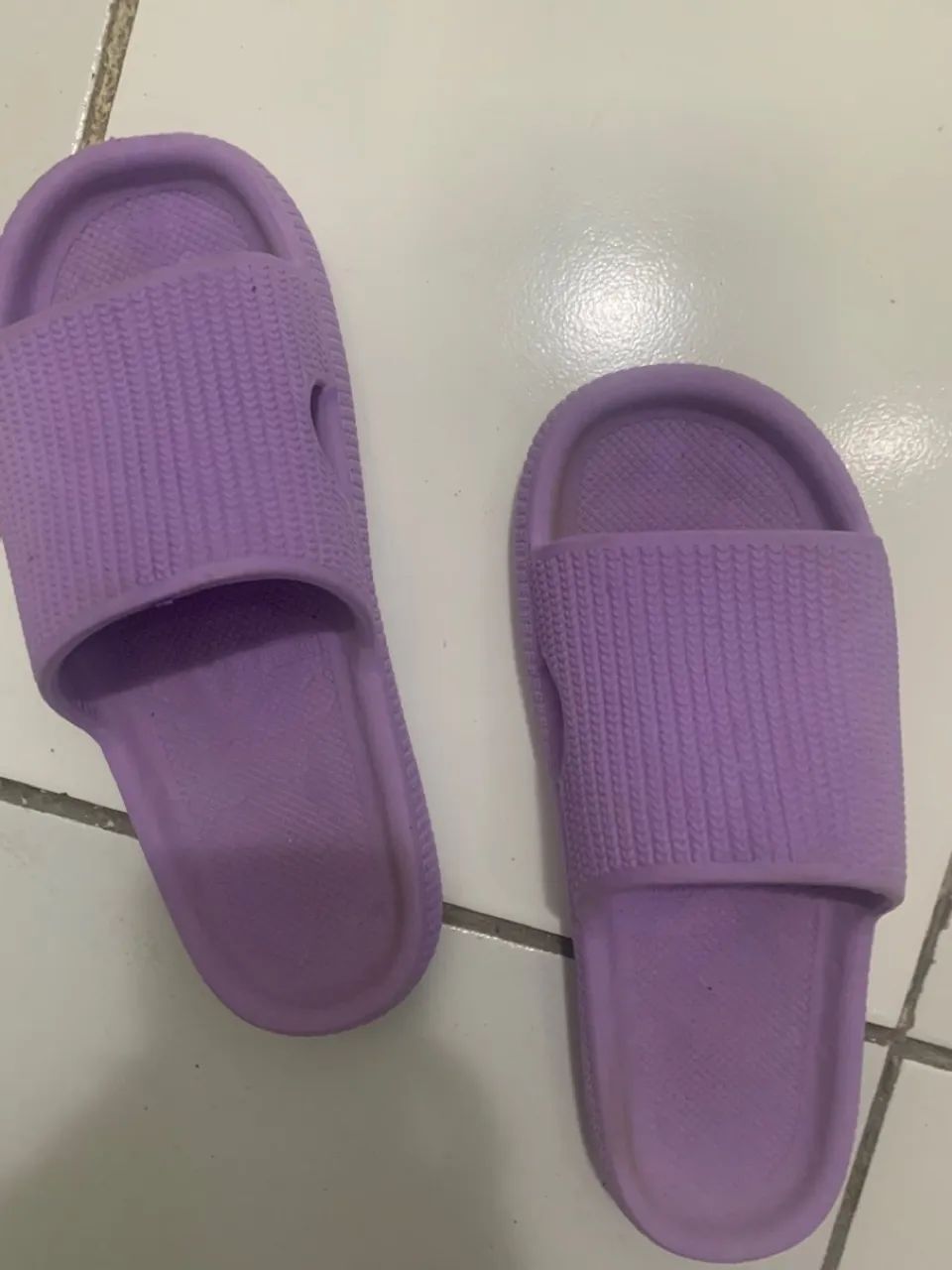 Chinelo Slide Roxo Confortável