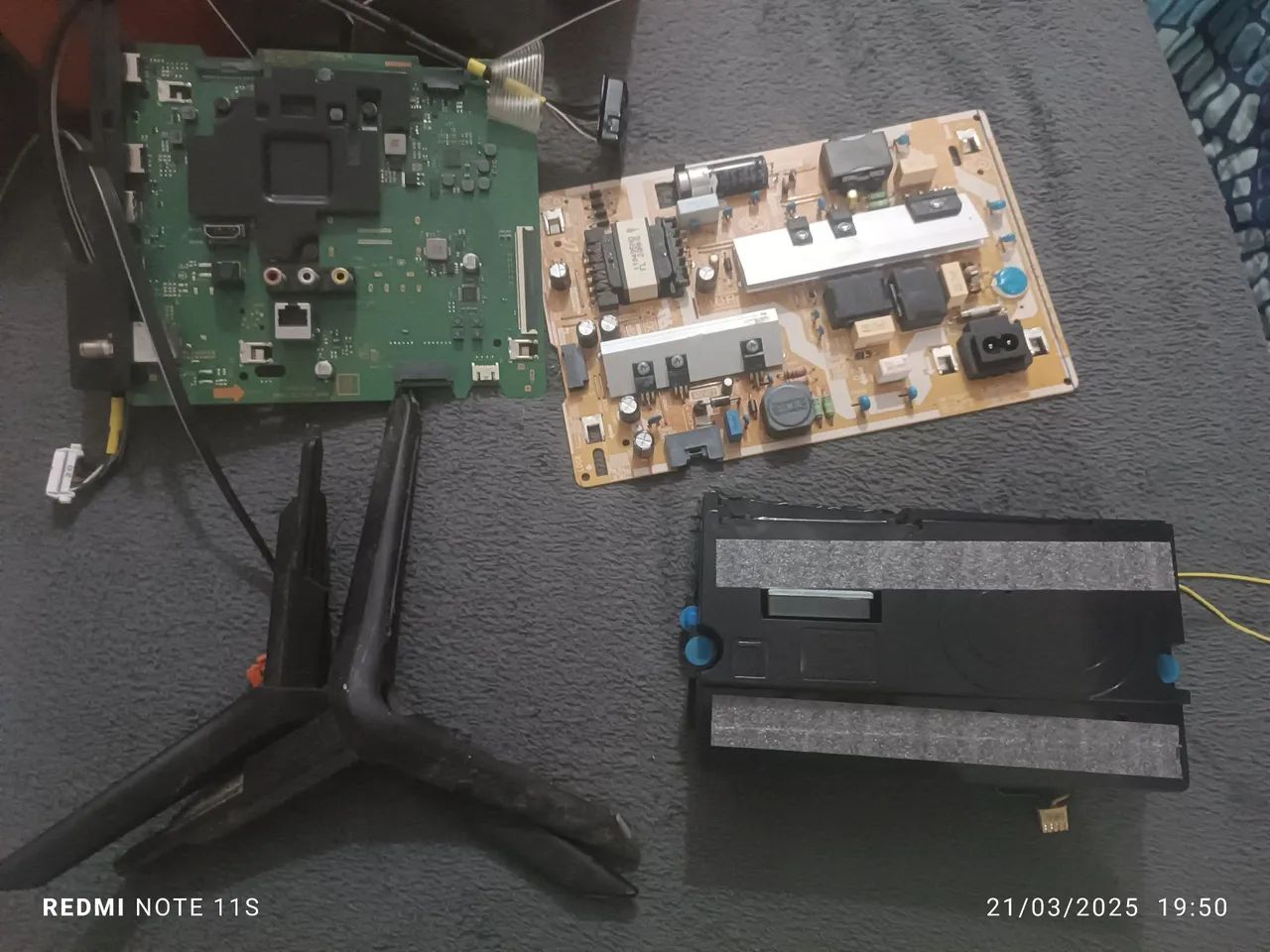 Peças para TV Samsung - Placa Mãe, Fonte e Painel