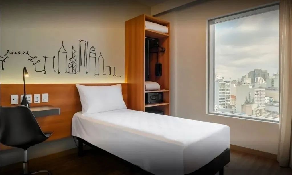 Flat Ibis, no centro de São Paulo, no pool p ara investimento - Foto 2