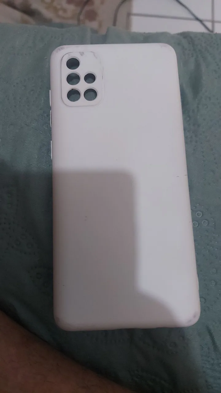 Samsung a71 de 128 gigas e 6 de ram