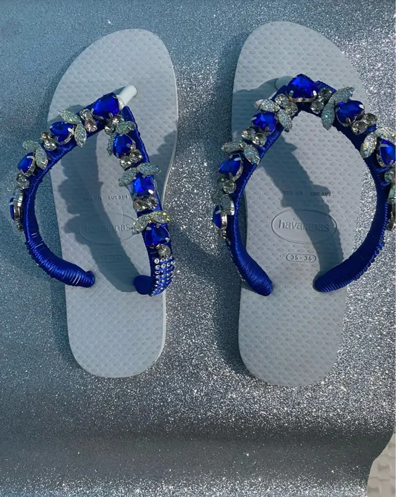 Havaianas Decoradas Azul com Pedrarias