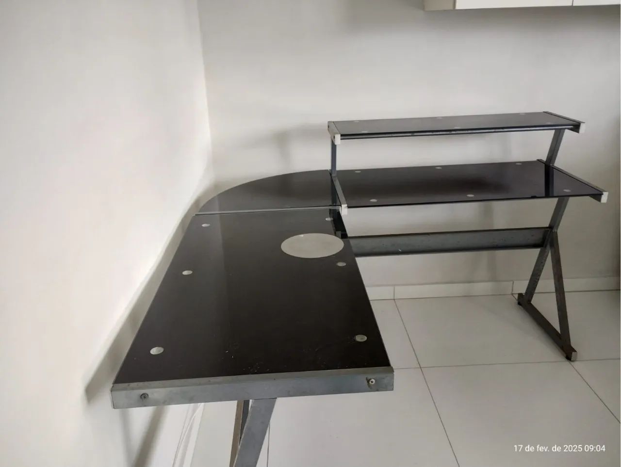 Mesa de Escritório Canto em Vidro Preto - Foto 3