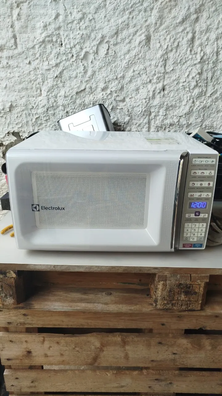Microondas Eletrolux 34 litros (aceito cartão)