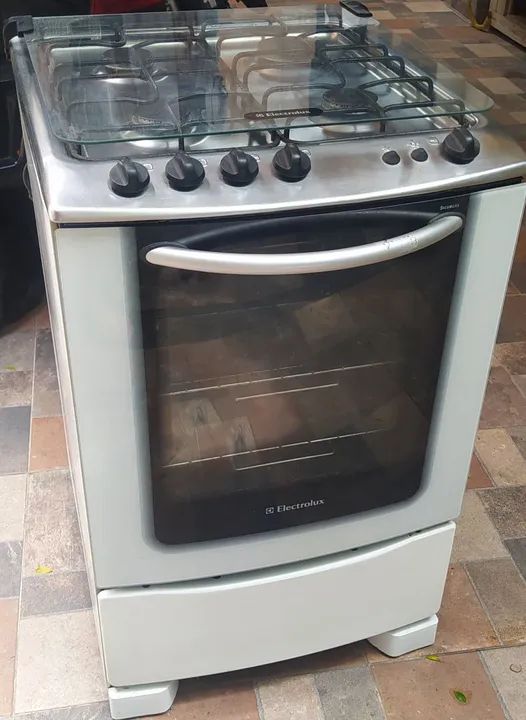 Fogão a Gás 4 Bocas (Glp/GN)- Usado em ótimo estado! - Foto 5