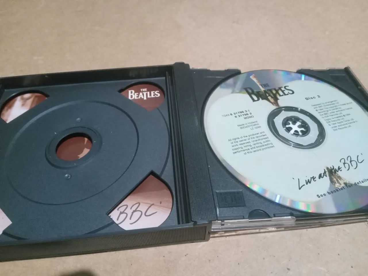 Cd duplo the beatles live at BBC  - Foto 5