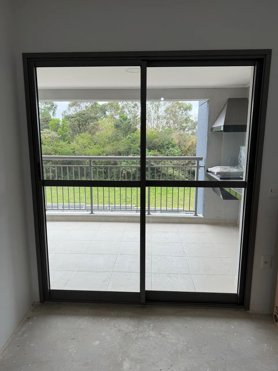 Duas Portas de correr de alto padrão duas 1,88x2,15 e 1,50x2,15 - Foto 2