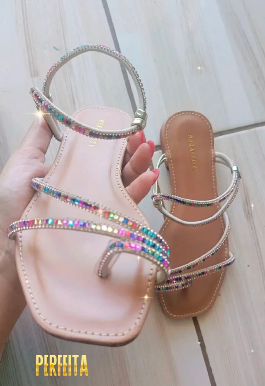 Sandália Rasteirinha Strass Multicolorida - Nova!