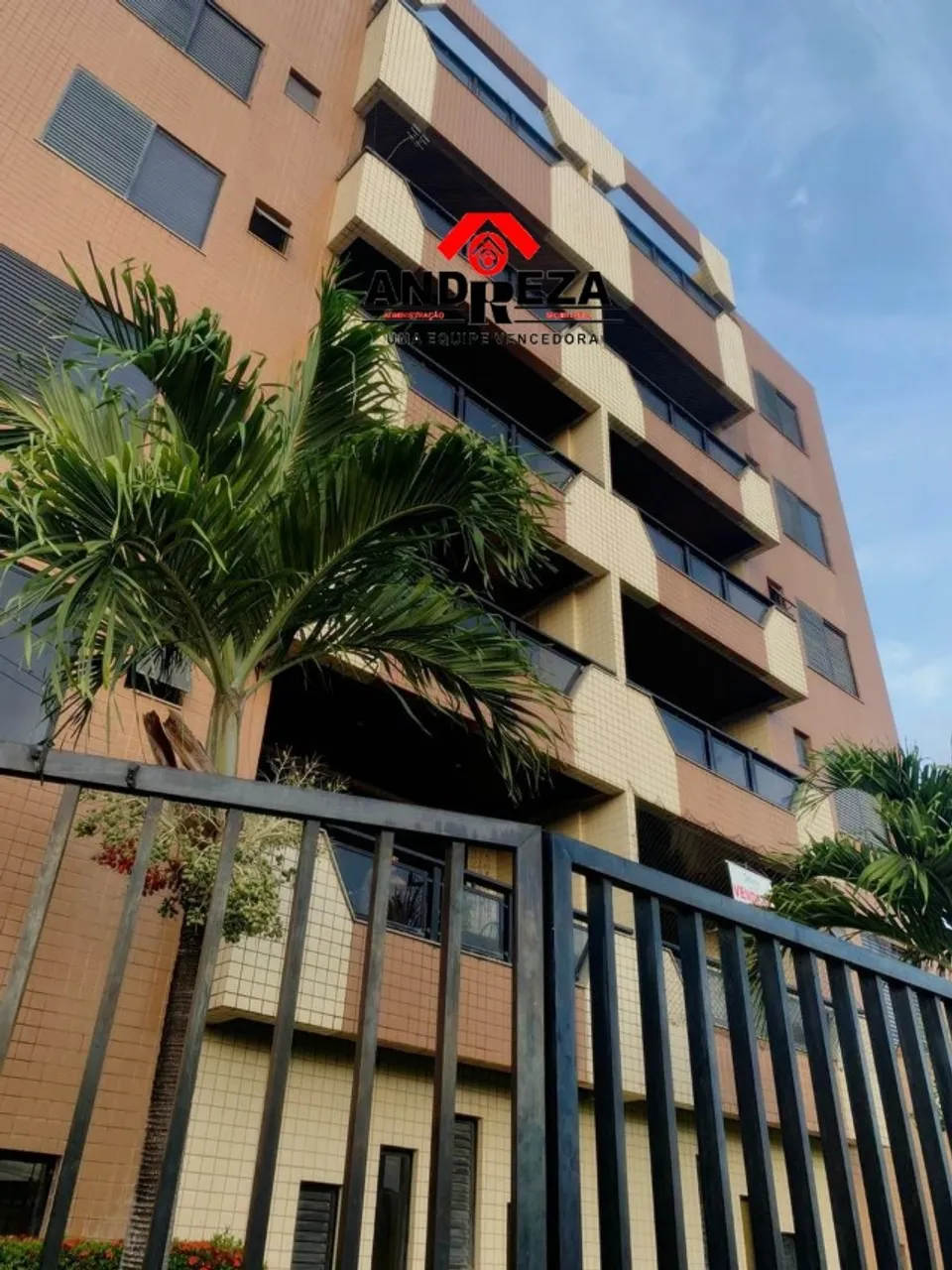 APARTAMENTO 3 QUARTOS COM LAZER COMPLETO EM SALINAS - AO LADO DO LÍDER | 100M²