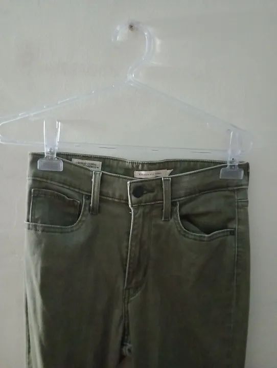 Calça Jeans Verde Militar Skinny