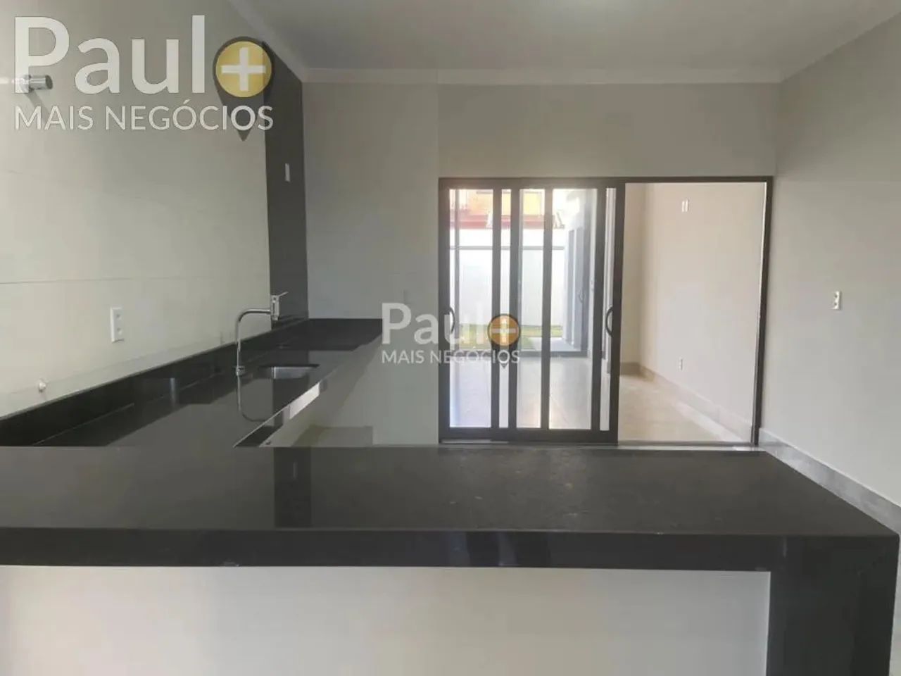 Casa à venda em Paulínia, Reserva Real, com 3 suítes, com 173 m²