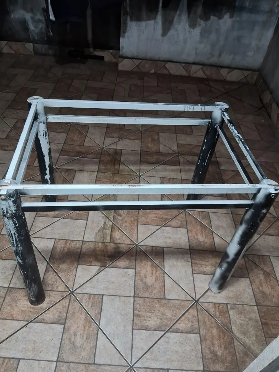 Base de mesa de aço