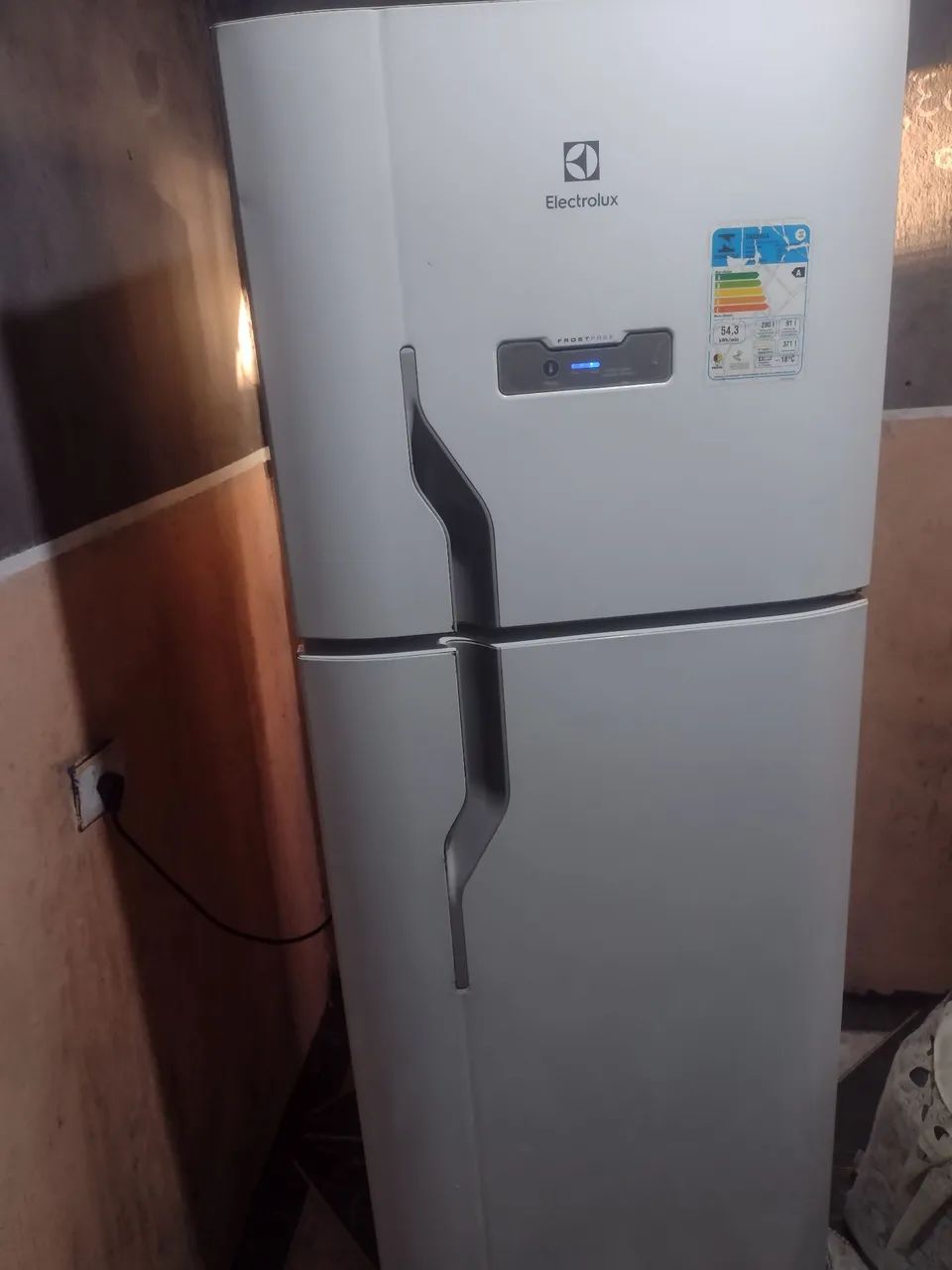 Geladeira Electrolux Frost Free - Foto 6