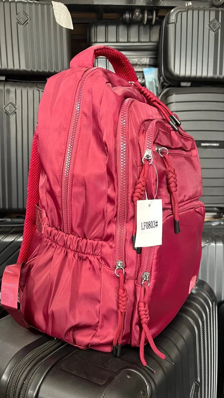 Mochila feminina impermeável  - Foto 4